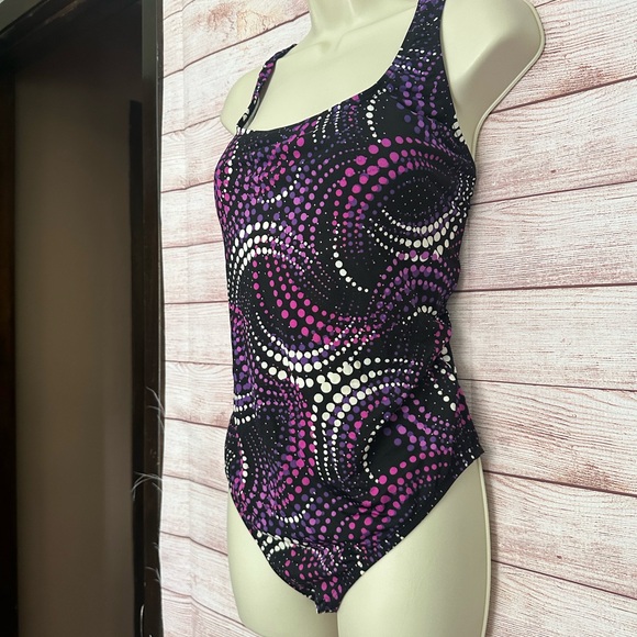 Speedo swimsuit - Picture 5 of 11